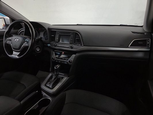 Hyundai Elantra Family, 2018 года, пробег 118061 км