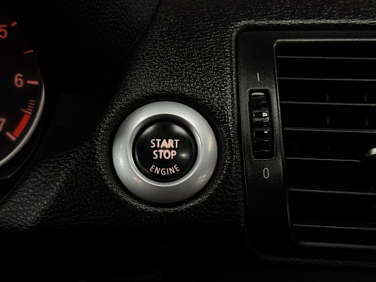 BMW 1 серии, 2009 года, пробег 269000 км