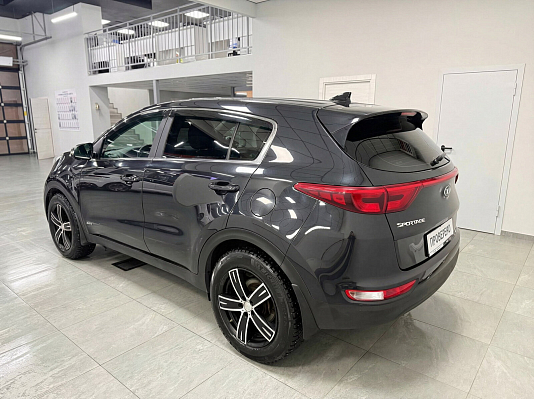 Kia Sportage Classic «Тёплые опции», 2018 года, пробег 182272 км