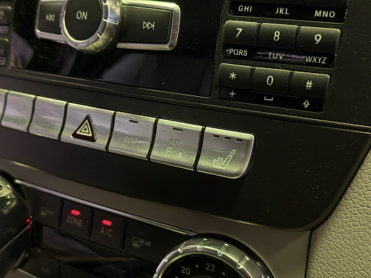 Mercedes-Benz C-Класс, 2012 года, пробег 232743 км