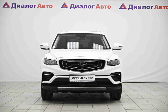 Geely Atlas Pro Flagship, белый