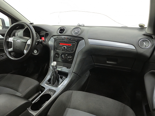 Ford Mondeo Ambiente, 2012 года, пробег 203005 км