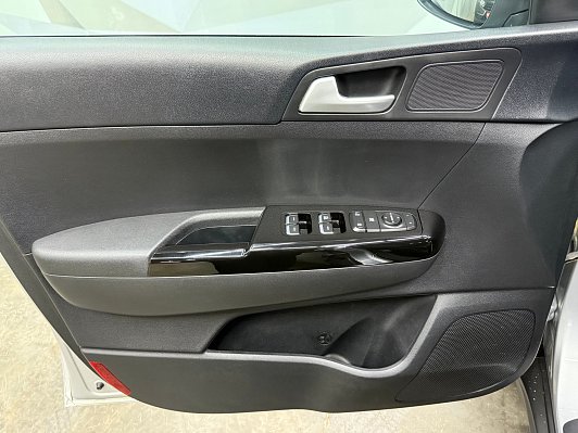 Kia Sportage Comfort, 2017 года, пробег 108141 км
