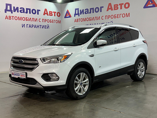 Ford Kuga, 2016 года, пробег 101400 км