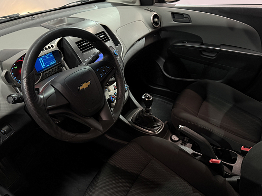Chevrolet Aveo LTZ, 2015 года, пробег 100200 км