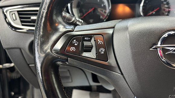 Opel Astra, 2017 года, пробег 158781 км