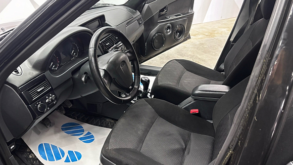 Lada (ВАЗ) Priora Norma White Edition 21705-45-057, 2015 года, пробег 152000 км
