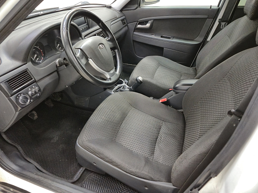 Lada (ВАЗ) Priora Норма, 2013 года, пробег 226575 км