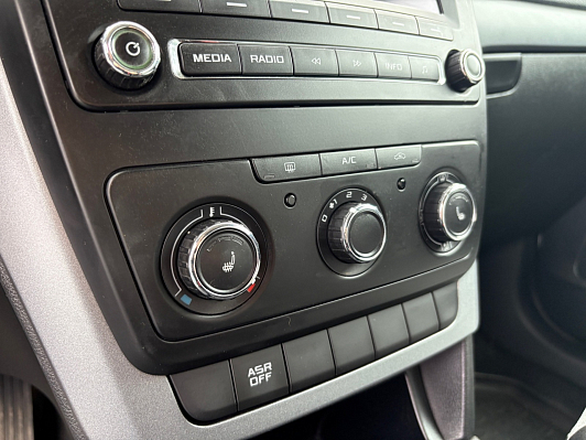 Skoda Yeti, 2014 года, пробег 217537 км
