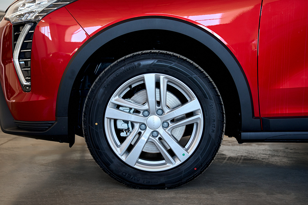 Haval Jolion Оптимум, красный