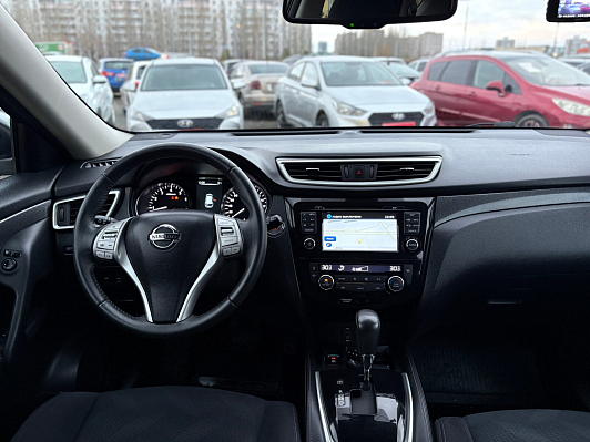 Nissan X-Trail SE, 2016 года, пробег 213485 км