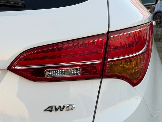 Hyundai Santa Fe Sport, 2015 года, пробег 115380 км