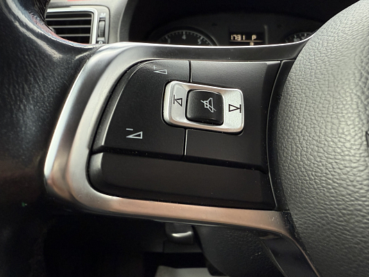 Volkswagen Polo SELECT, 2019 года, пробег 112834 км
