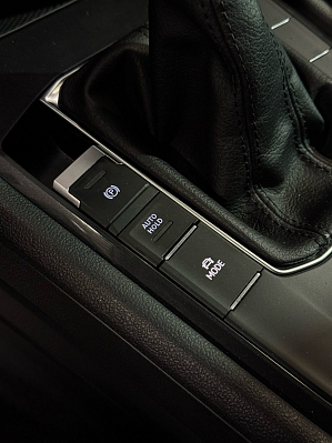 Volkswagen Tiguan Respect, 2021 года, пробег 98600 км