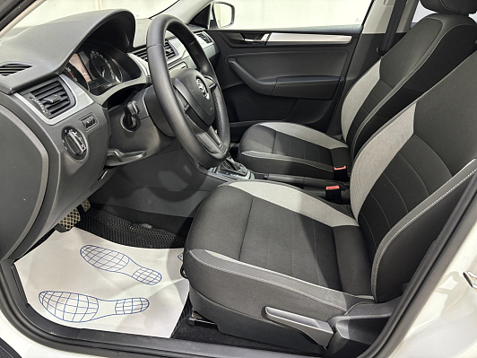 Skoda Rapid Ambition, 2018 года, пробег 128074 км