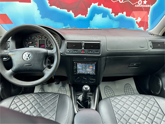 Volkswagen Golf, 2000 года, пробег 236000 км