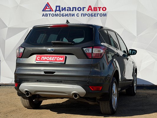 Ford Kuga Trend, 2017 года, пробег 183500 км
