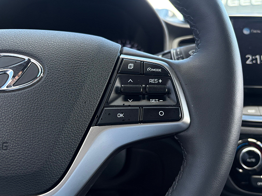 Solaris HS Elegance + Safety Light + Prestige, 2024 года, пробег 40848 км