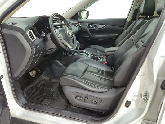 Nissan X-Trail LE Top, 2016 года, пробег 77481 км