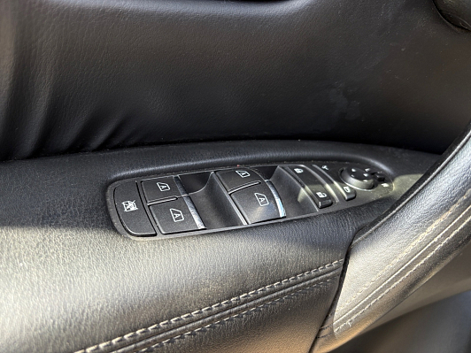 Infiniti QX80 Hi-tech, 2014 года, пробег 148396 км