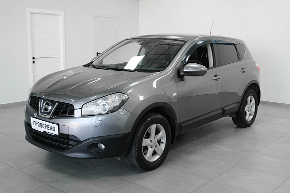 Nissan Qashqai SE+, 2013 года, пробег 90000 км
