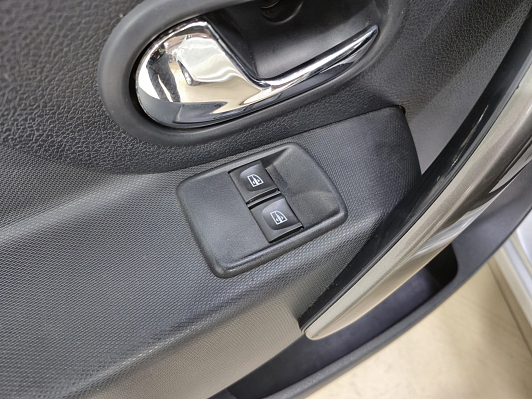 Renault Logan Privilege, 2014 года, пробег 154156 км