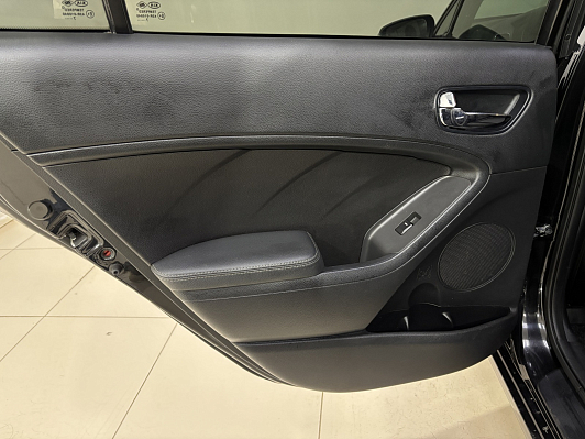 Kia Cerato Luxe, 2018 года, пробег 100000 км