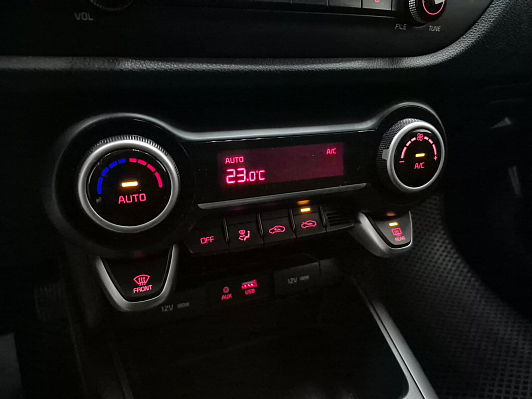 Kia Rio Premium, 2017 года, пробег 117723 км