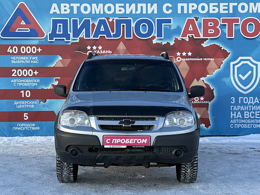 Chevrolet Niva LE Camouflage, 2016 года, пробег 97050 км