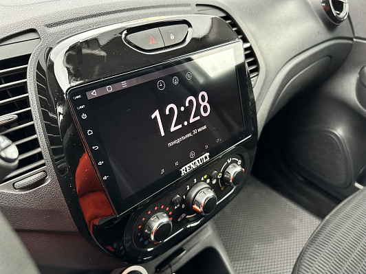 Renault Kaptur Life, 2017 года, пробег 109500 км