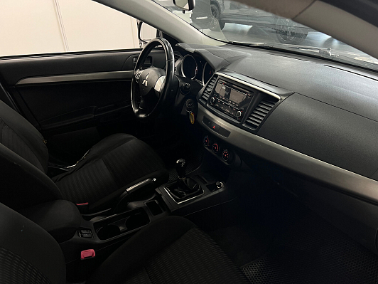 Mitsubishi Lancer Invite, 2012 года, пробег 225000 км