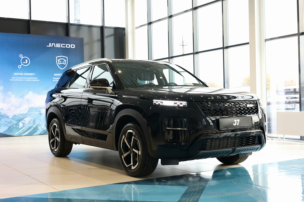Jaecoo J7 Актив, черный