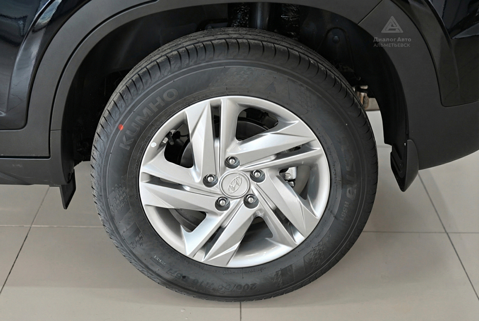 Solaris HC Фэмили (Family) (АТ), черный