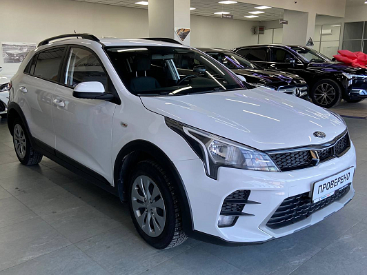 Kia Rio Luxe, 2021 года, пробег 99383 км