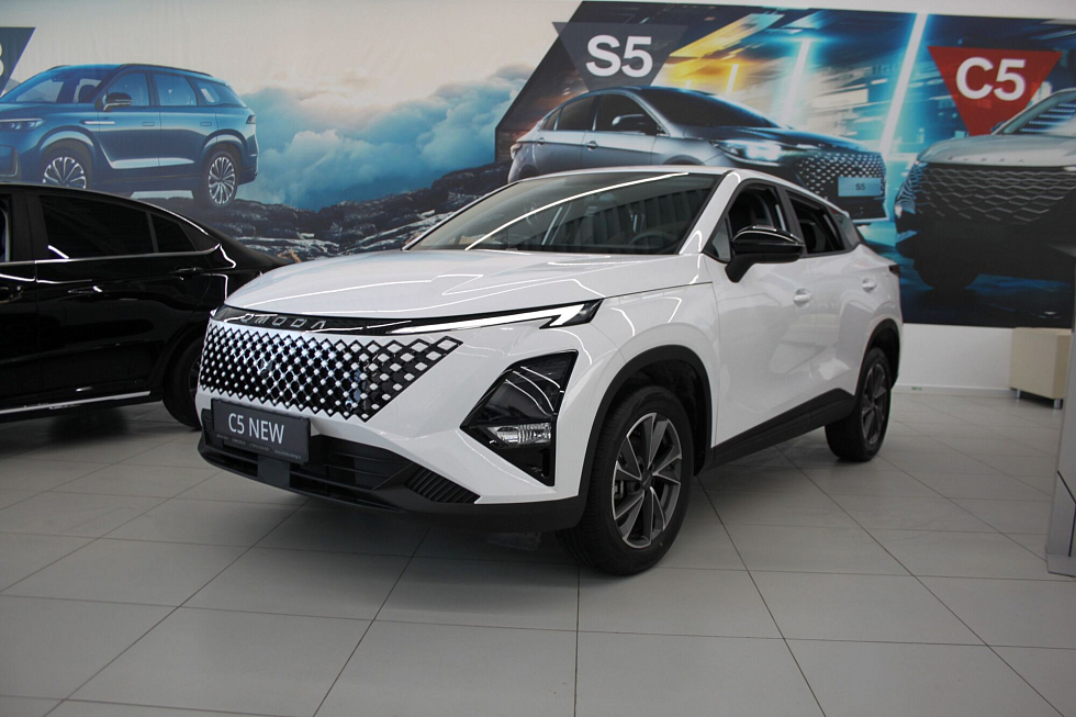 Omoda C5 , белый