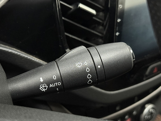 Lada (ВАЗ) Vesta Luxe, 2019 года, пробег 92500 км