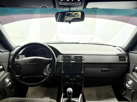 Lada (ВАЗ) Priora Люкс, 2012 года, пробег 175764 км
