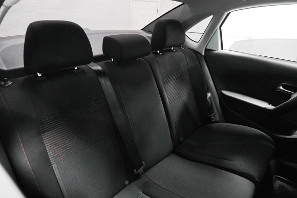 Volkswagen Polo Life, 2017 года, пробег 129000 км