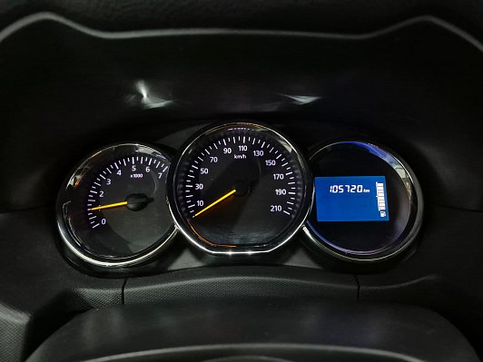 Renault Duster Life, 2017 года, пробег 105718 км