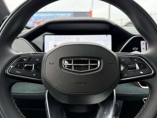 Geely Monjaro, 2024 года, пробег 696 км