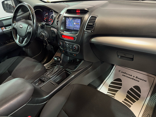 Kia Sorento New Comfort (2015), 2013 года, пробег 131000 км
