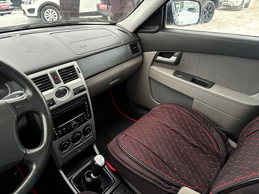 Lada (ВАЗ) Priora, 2012 года, пробег 195223 км