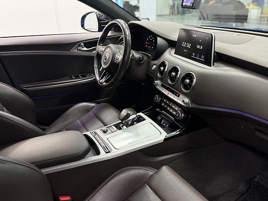 Kia Stinger, 2018 года, пробег 143720 км