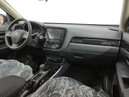 Mitsubishi Outlander Invite, 2022 года, пробег 906 км