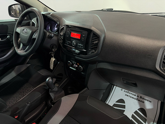 Lada (ВАЗ) XRAY Luxe, 2017 года, пробег 164500 км