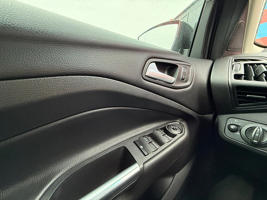 Ford Kuga Ambiente, 2017 года, пробег 144064 км