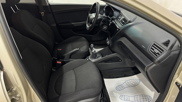 Kia Rio Comfort, 2013 года, пробег 190708 км