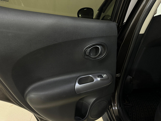 Nissan Juke SE, 2011 года, пробег 219900 км
