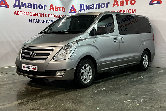 Hyundai H-1 Comfort, 2013 года, пробег 302936 км