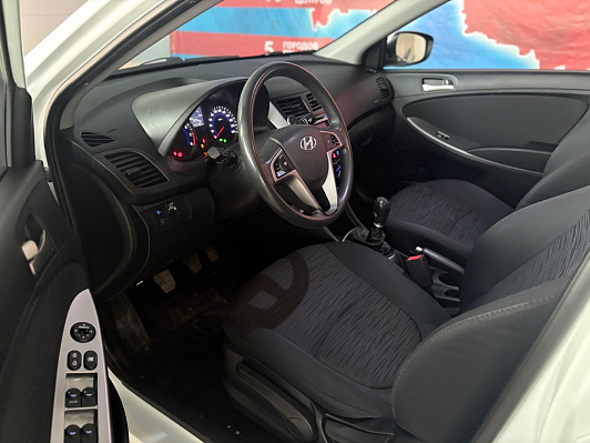 Hyundai Solaris Special Edition, 2015 года, пробег 270000 км